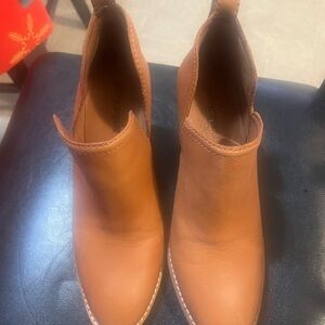Jeffrey‎ Campbell Tan Ankle Boots size 8